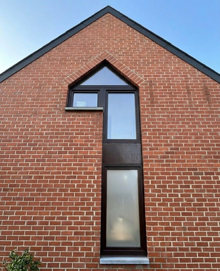 Fenêtre fixe de pignon sur mesure